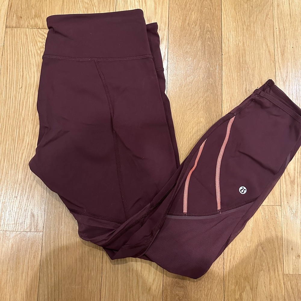 Lululemon burgandy leggings